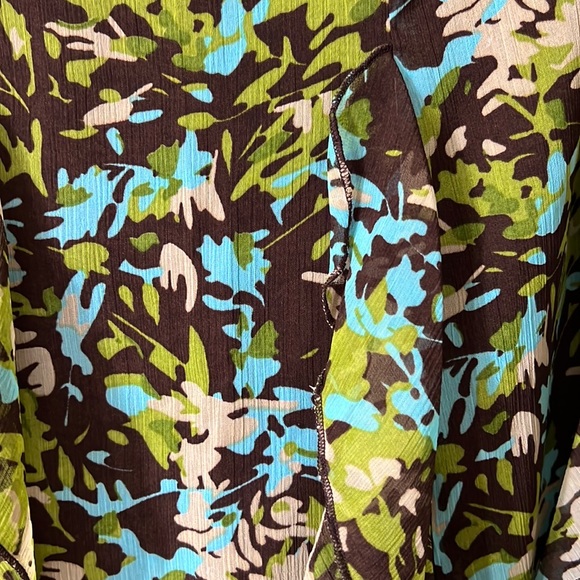 Lovely new long flounce skirt with side zipper. - Picture 6 of 9